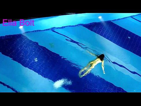 ❤️ Je ne peux pas m'arrêter de regarder, jeune blonde prise en train de nager nue dans la piscine de la station ELLA BOLT. ❤️❌ Porno beau at fr.quizfarmature.ru ❤